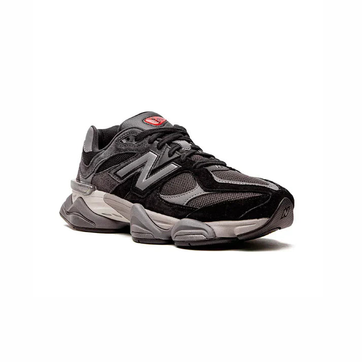 TechMotion 9060 Runner – Black & Castlerock Performance Sneaker