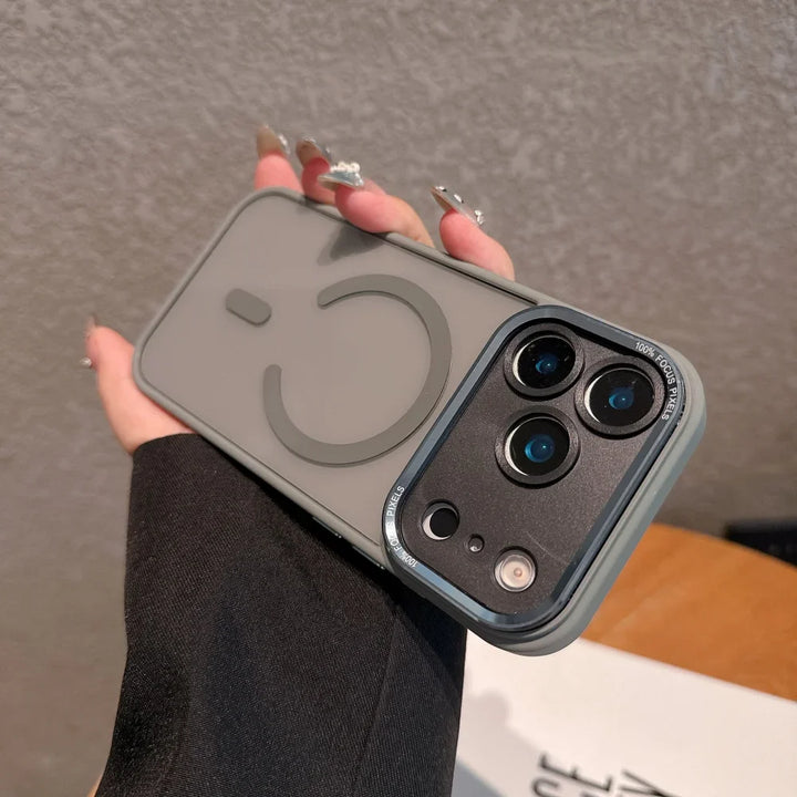 MagClear Armor: Ultra-Transparent MagSafe Case