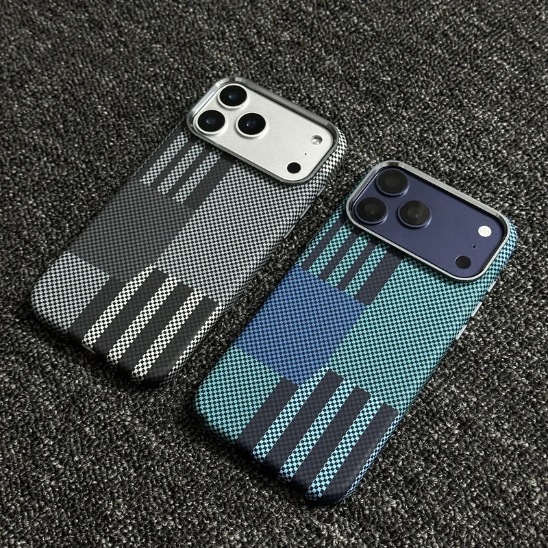 Carbon Fiber Pattern MagSafe Case — Shock-Resistant Protection