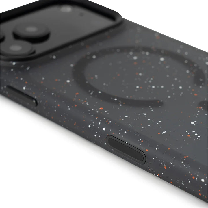 Sleek Magnetic Patterned Case