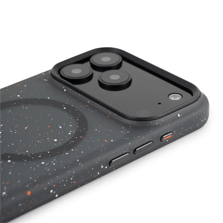 Sleek Magnetic Patterned Case