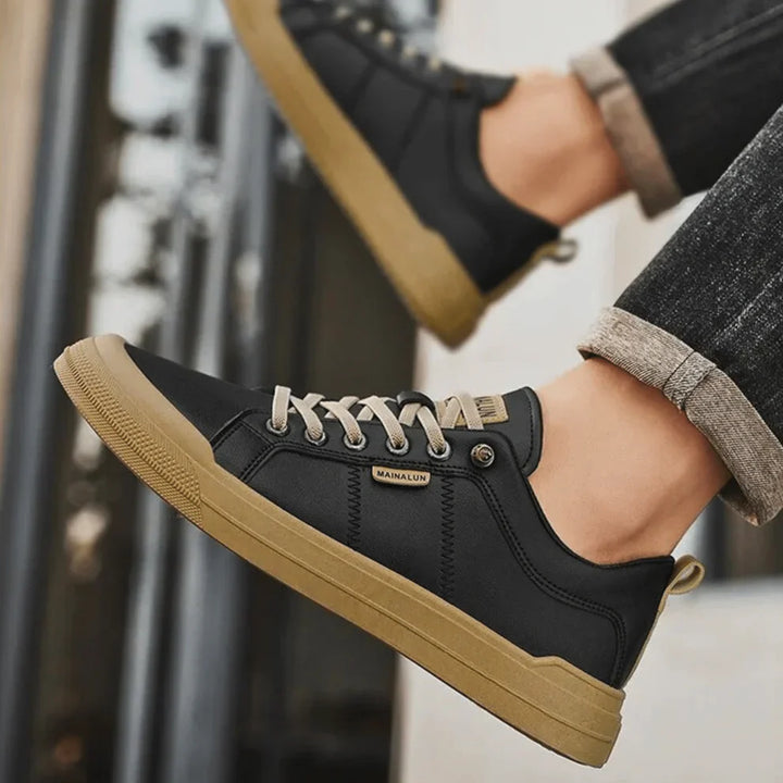 Classic Low-Top Sneaker – Clean Leather-Look Casual Shoes for Everyday Wear